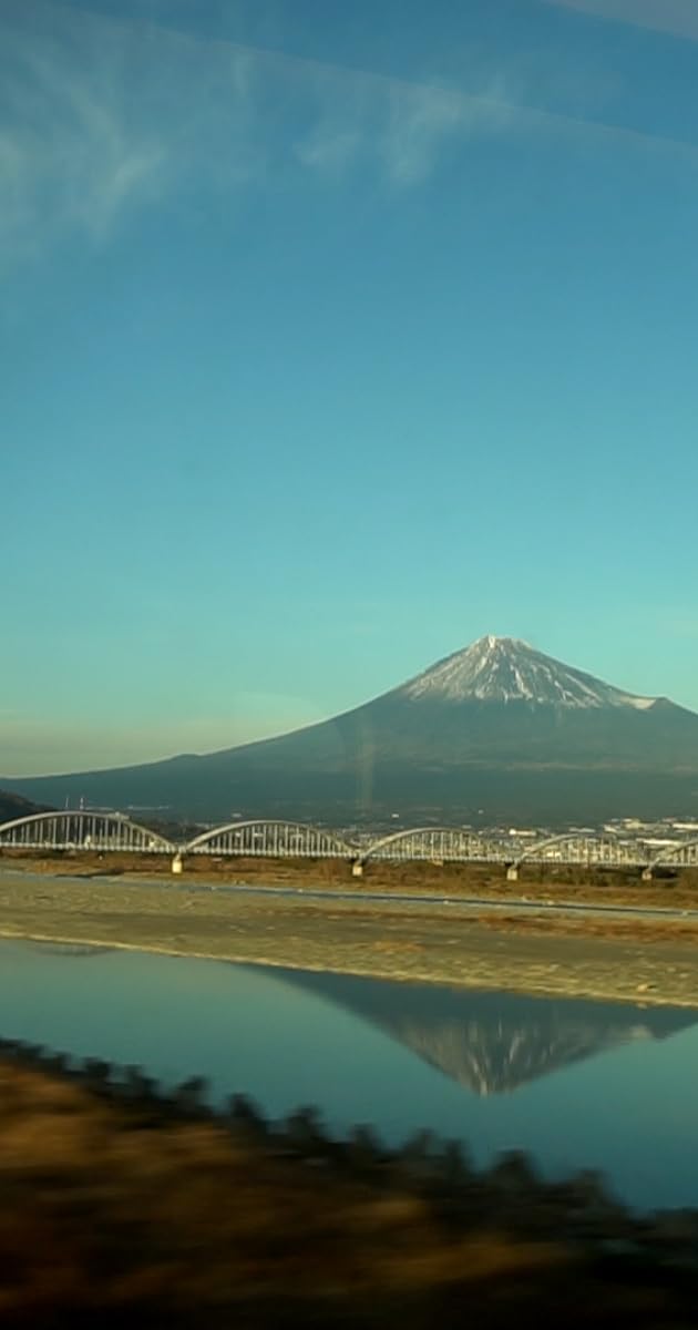 Le Mont Fuji vu d'un train en marche